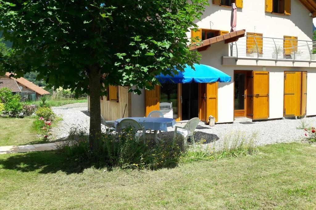 Gite "Entre Champsaur Et Valgodemard" Saint-Jacques-en-Valgodemard Exterior photo