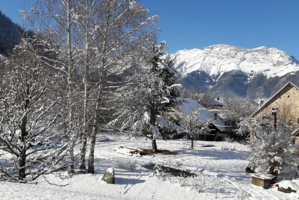 Gite "Entre Champsaur Et Valgodemard" Saint-Jacques-en-Valgodemard Exterior photo